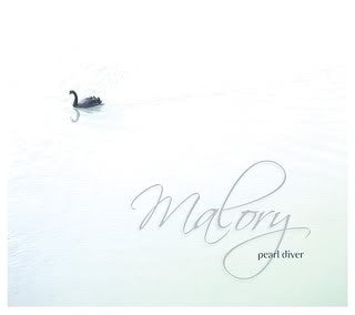 MALORY - PEARL DIVER