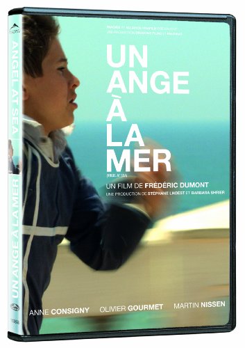 UN ANGE  LA MER