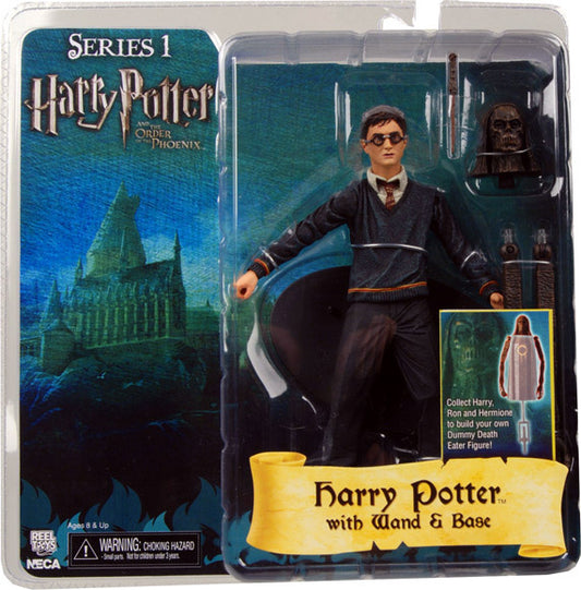 HARRY POTTER WITH WAND & BASE - NECA-SERIES 1